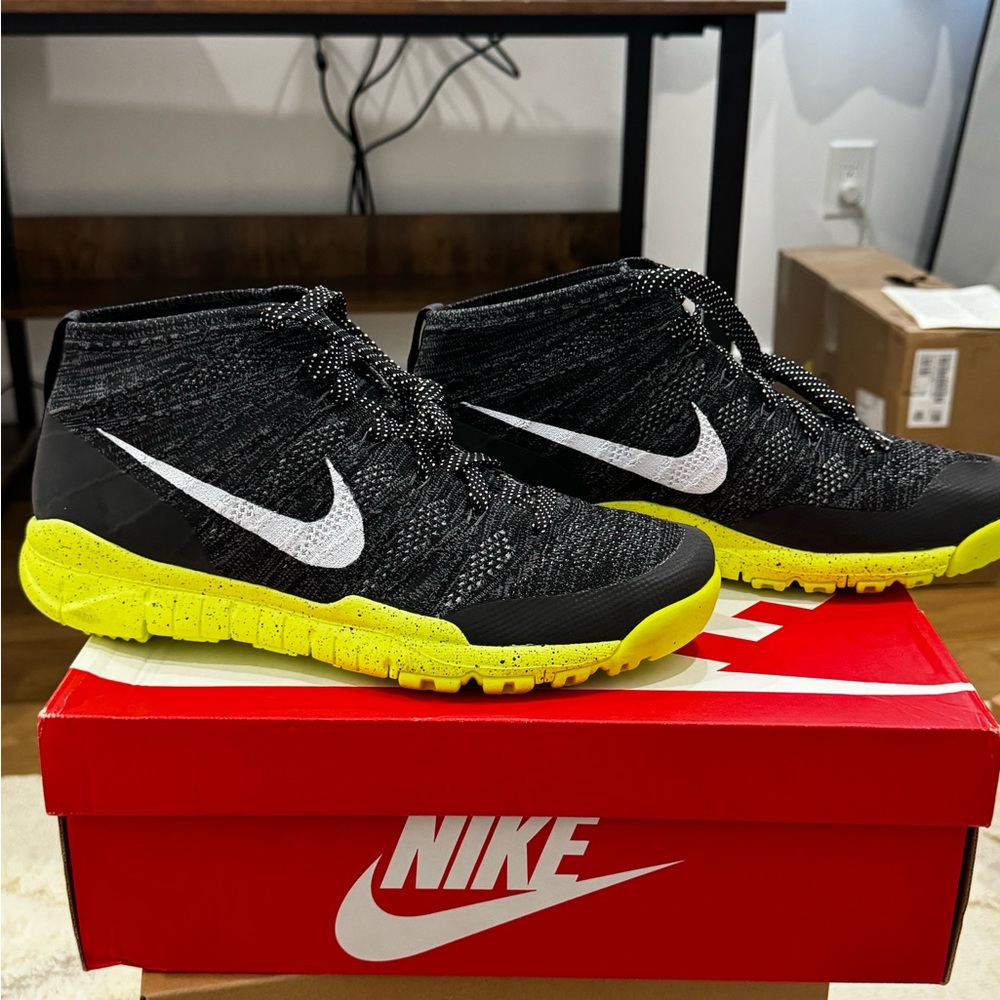 Nike flyknit trainer chukka fsb